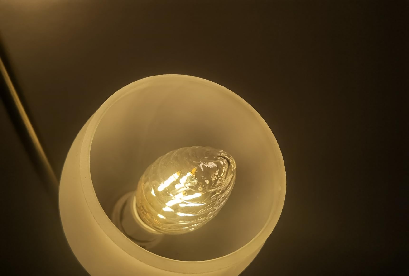 Paulmann 28707 LED Filament Kerze E14 4,7W Klar Warmweiß