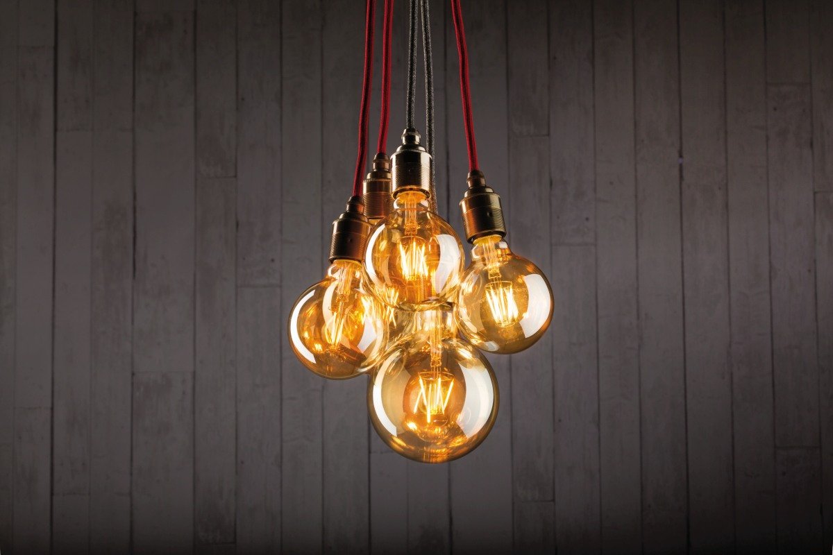 Paulmann 283.86 LED Globe E27 Leuchtmittel Gold warmweiß