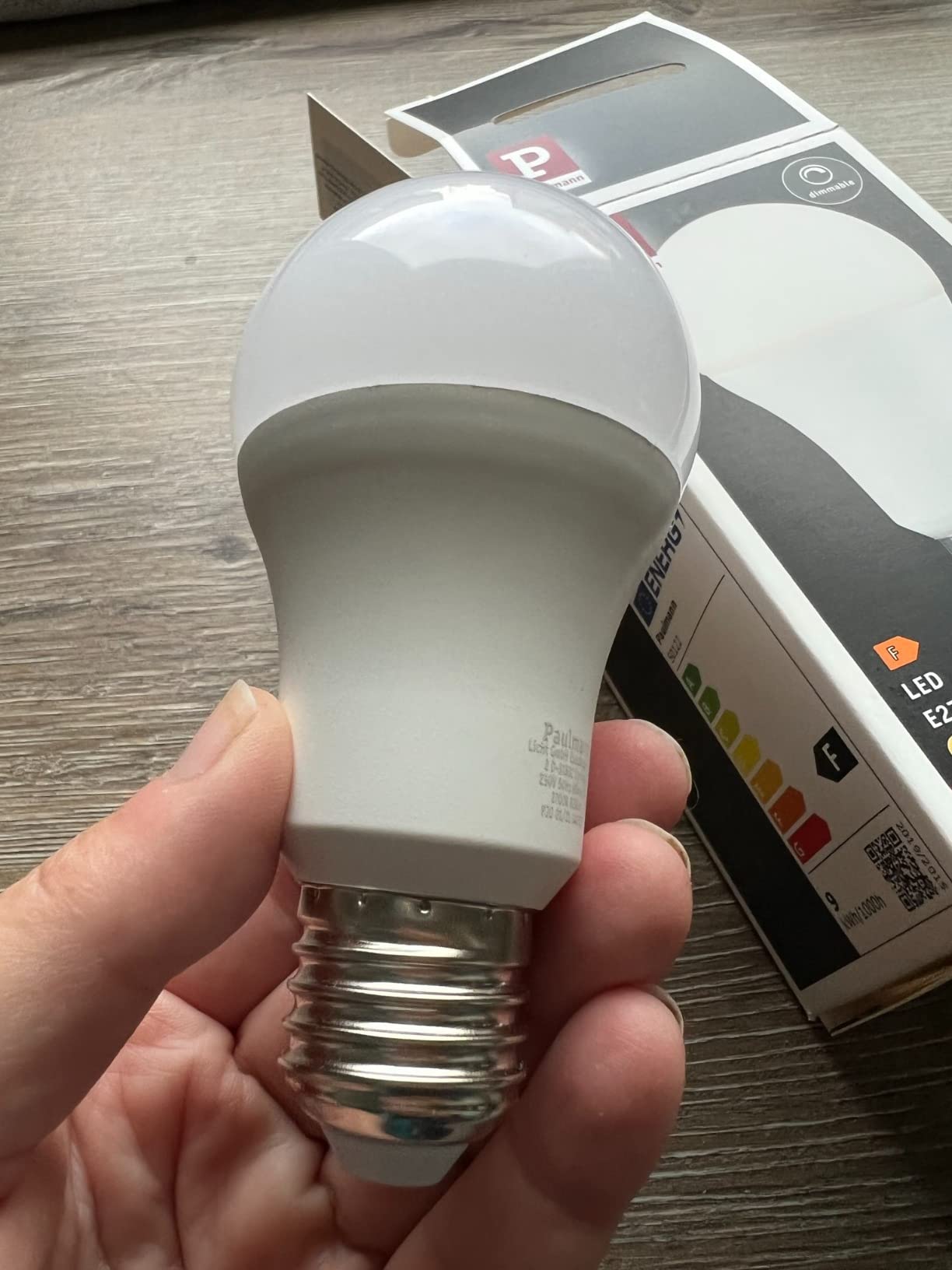 Paulmann LED Zigbee E27 9W 820lm 2700K Matt dimmbar Smart