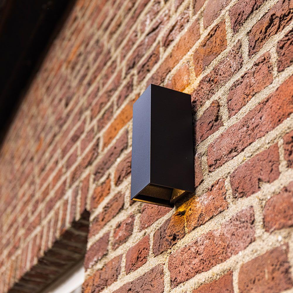 Hoftronic Miles S Wandleuchte außen schwarz 3000K 820lm