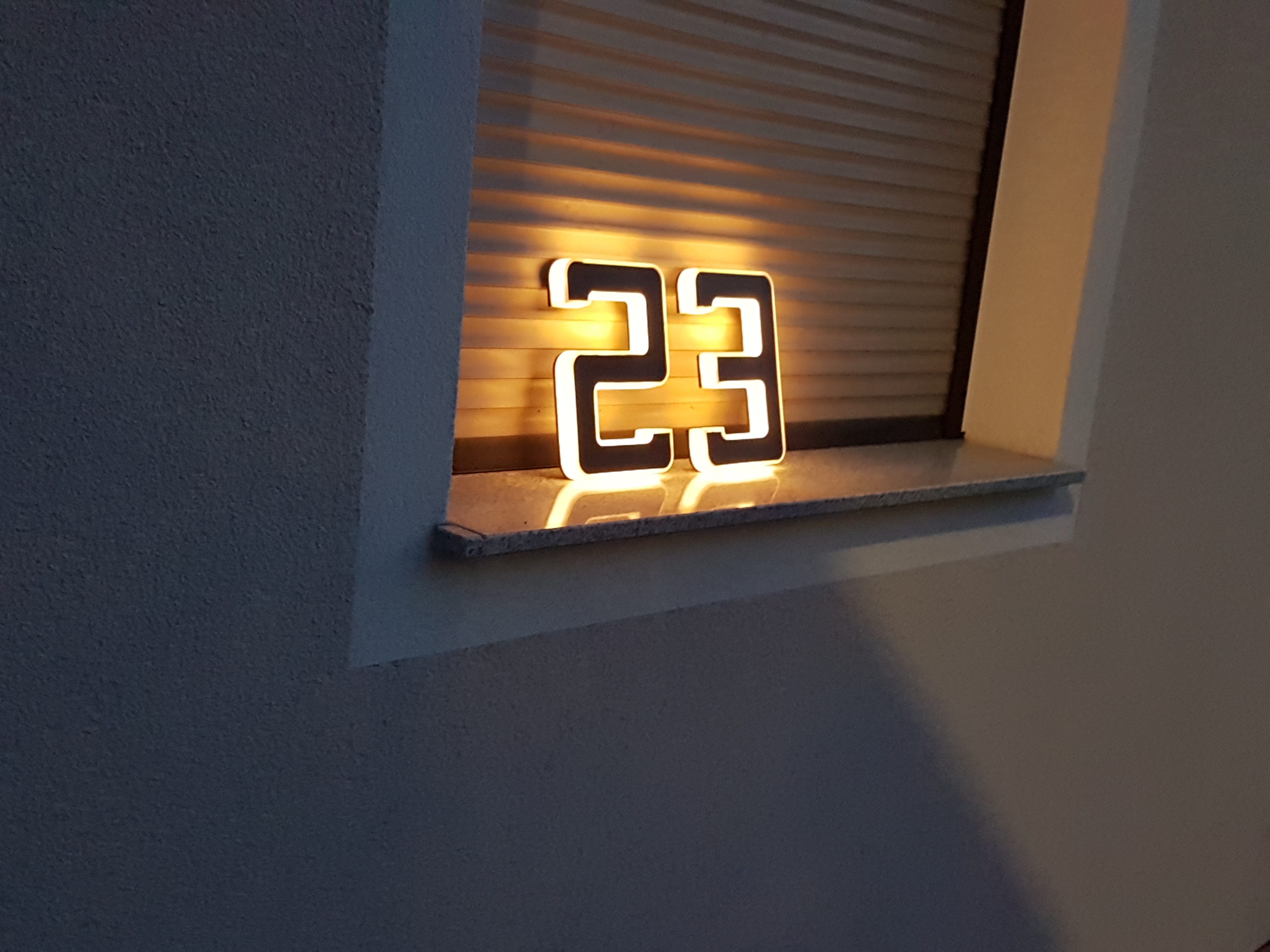 Paulmann 79843 Solar-Hausnummer schwarz warmweiß IP44