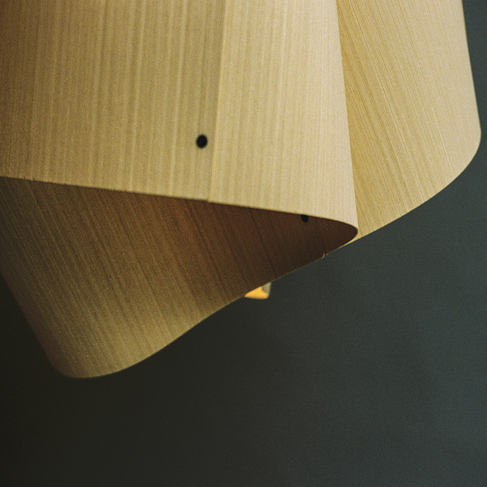 Bruck Carlotta Pendelleuchte Holz rund