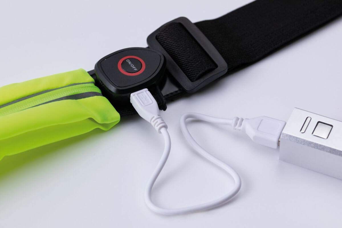 Paulmann 70969 Function Laufgurt LED gelb mit Smartphone-Fach