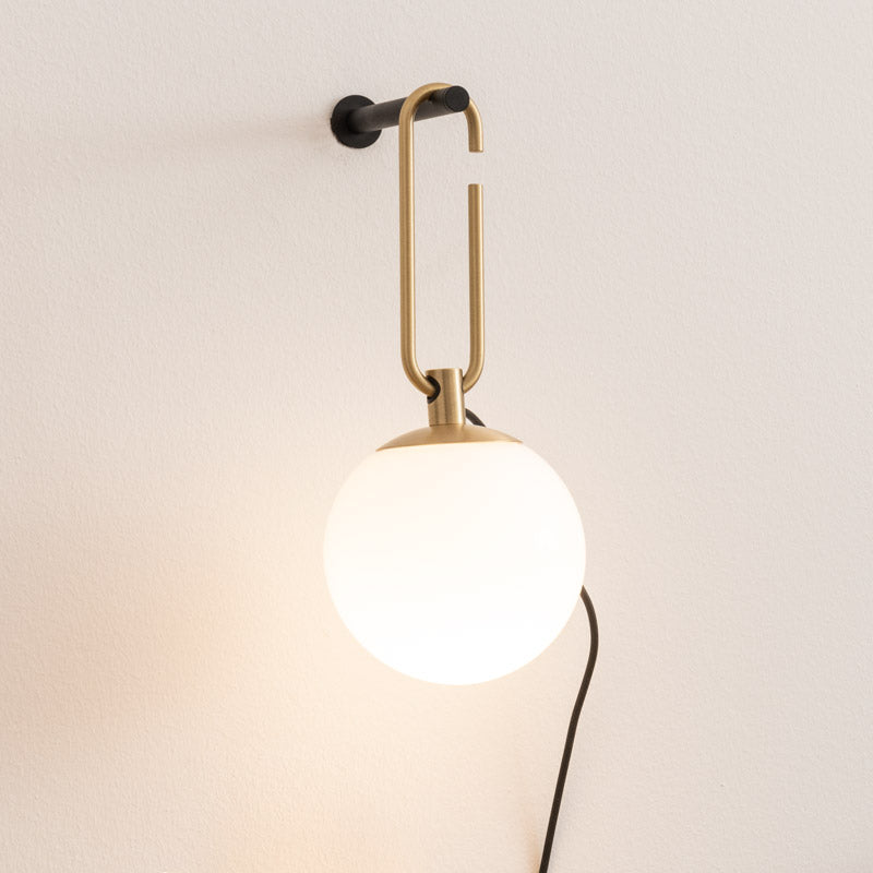 Artemide NH Wall Wandleuchte Glas Messing dimmbar