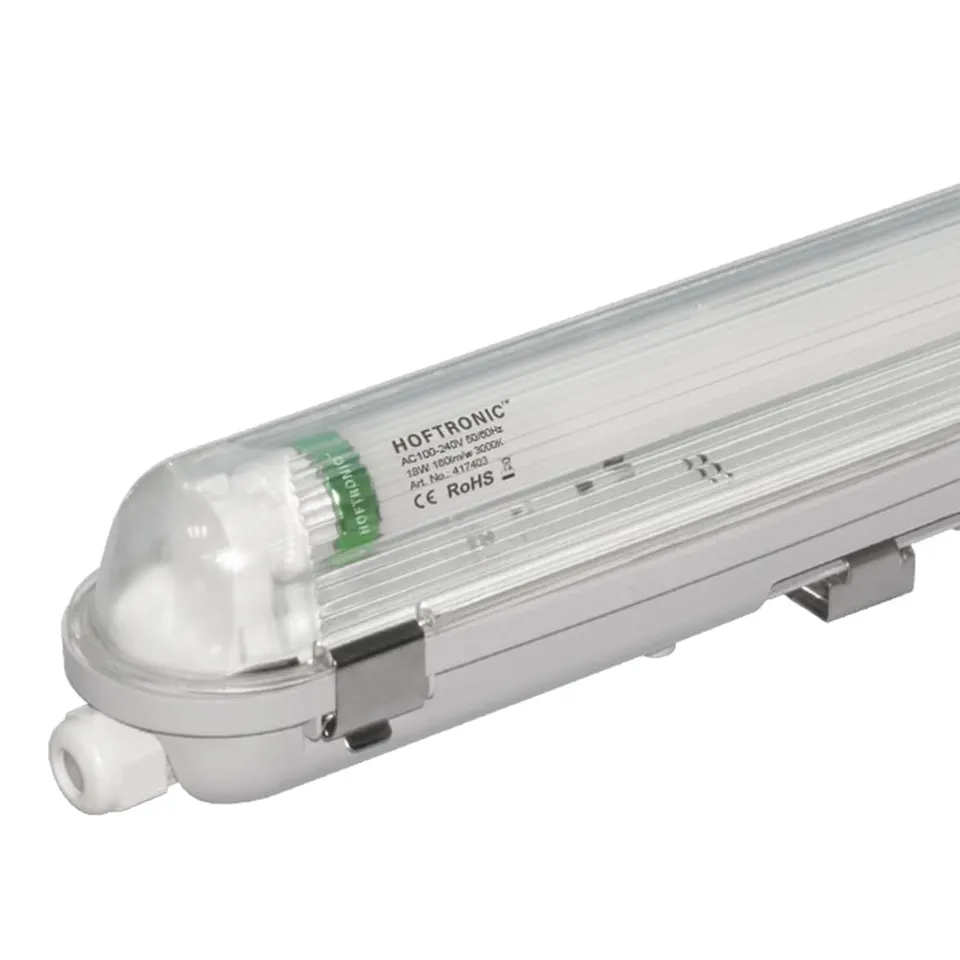 Hoftronic Feuchtraumleuchte 150cm 10x30W warmweiß