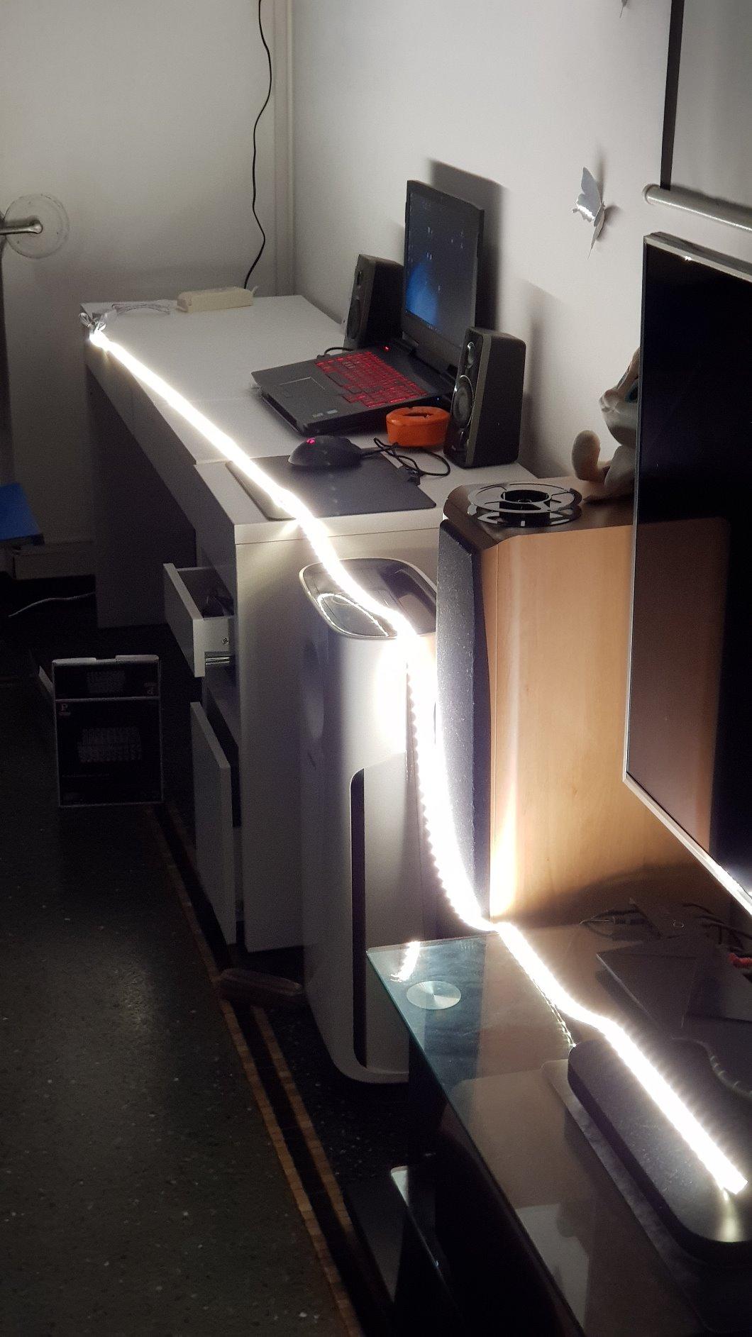 Paulmann MaxLED RGBW Basisset LED-Strip 3m beschichtet