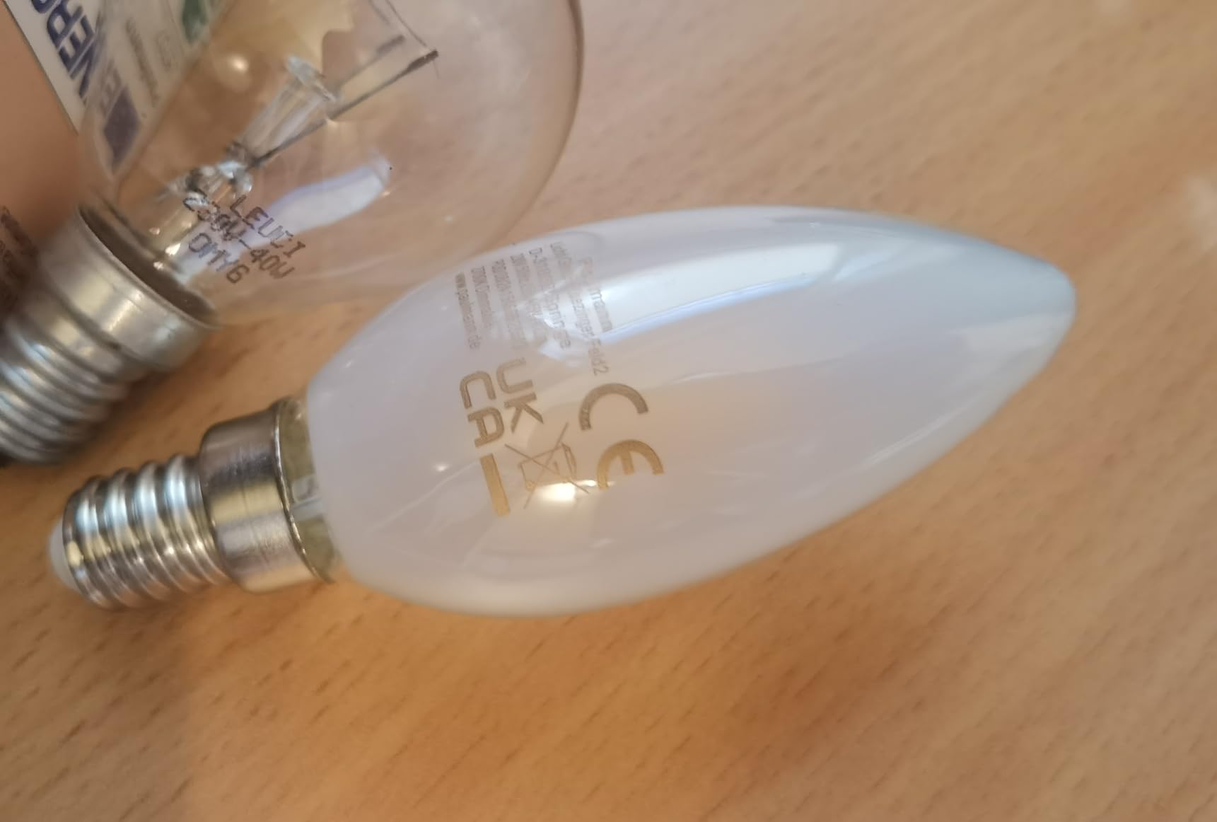 Paulmann 28613 LED Kerze E14 5W Matt Warmweiß 2700K 1 Stück